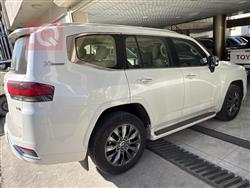 تۆیۆتا لاند کروزەر